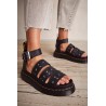 Dr Martens sandalo con zeppa modello  Clarissa II Quad