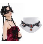 Collarino in pizzo con pietre rosse